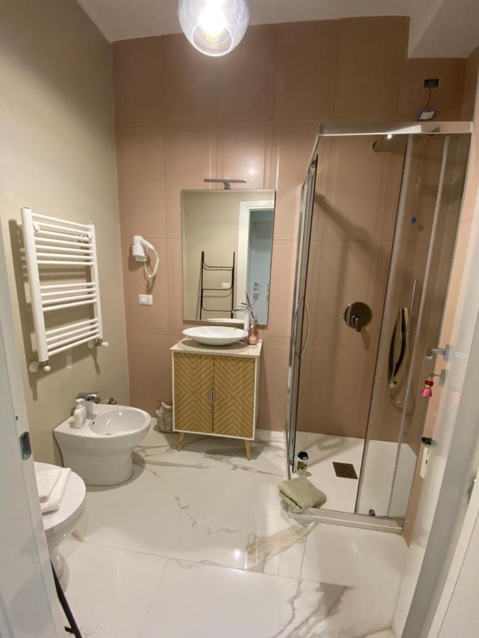 La Casa Di Alan Hotel Терни Екстериор снимка