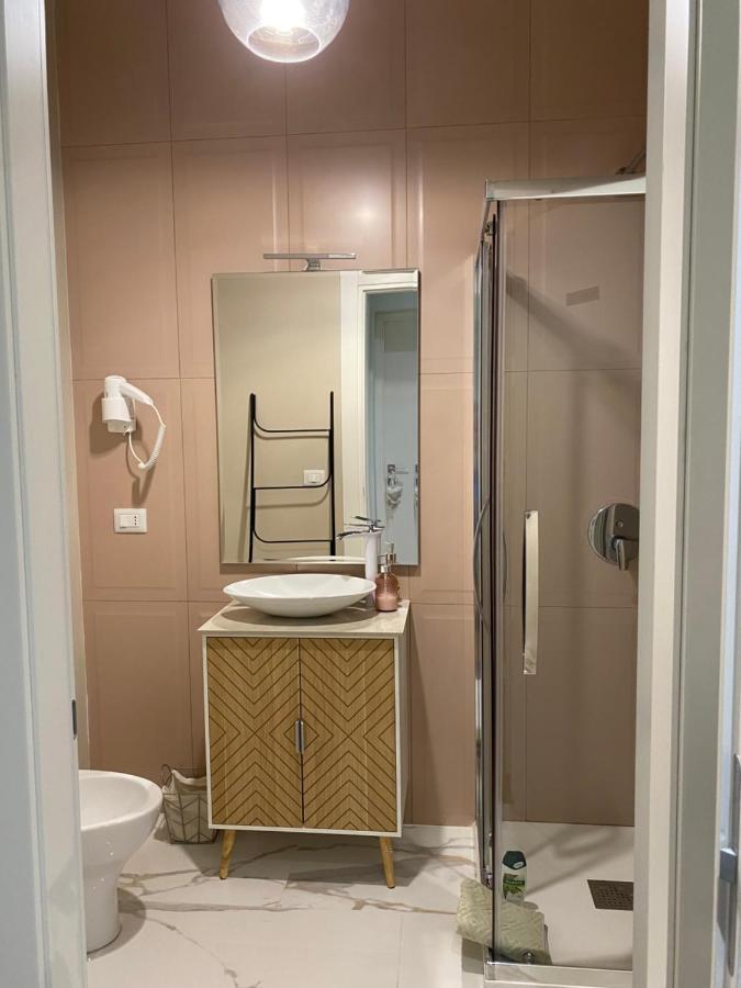 La Casa Di Alan Hotel Терни Екстериор снимка